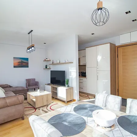 Luxury Kalman Centar Apart Otel 3*