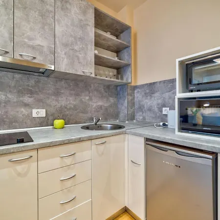 Apart Otel Luxury Kalman Centar