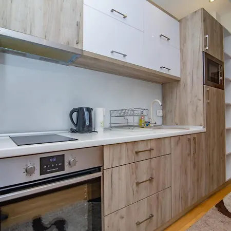 Luxury Kalman Centar Apart Otel