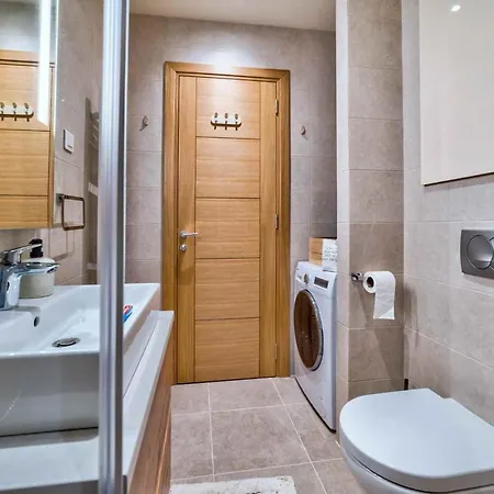 Luxury Kalman Centar *